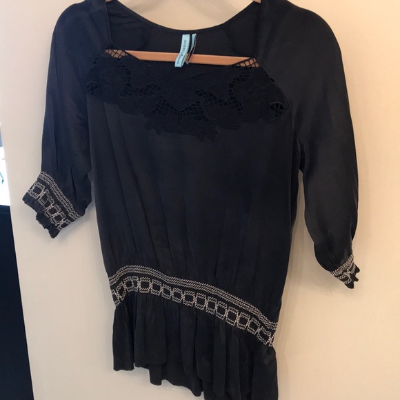 Guess by Marciano - Picture 3 of 3